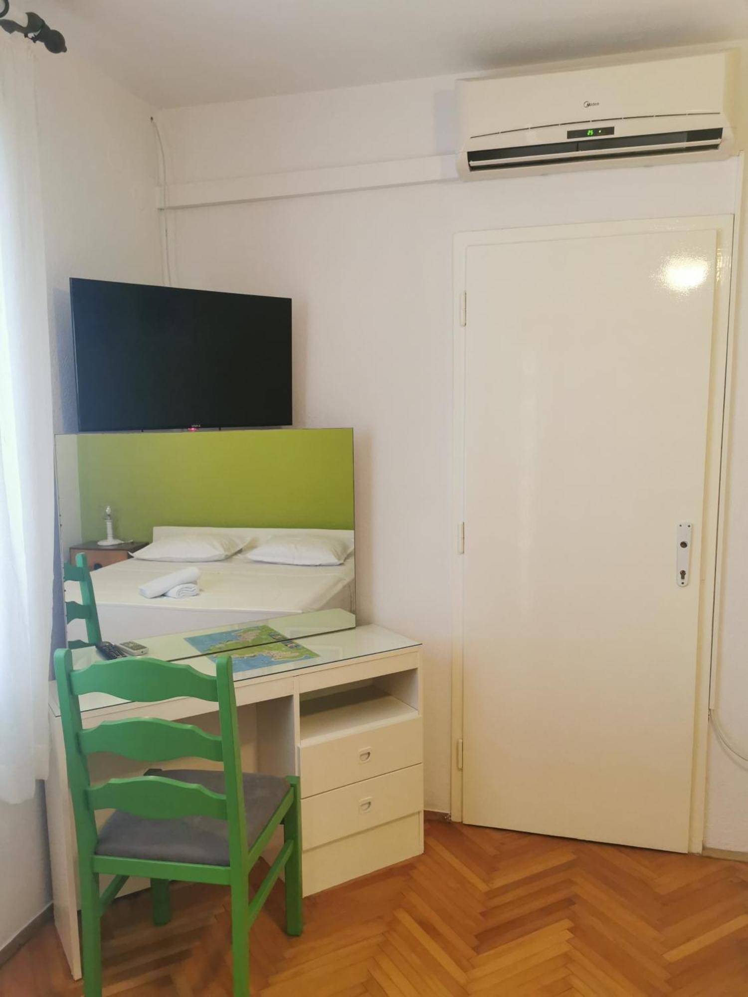 Apartman Tudor Kuzma Hvar Luaran gambar