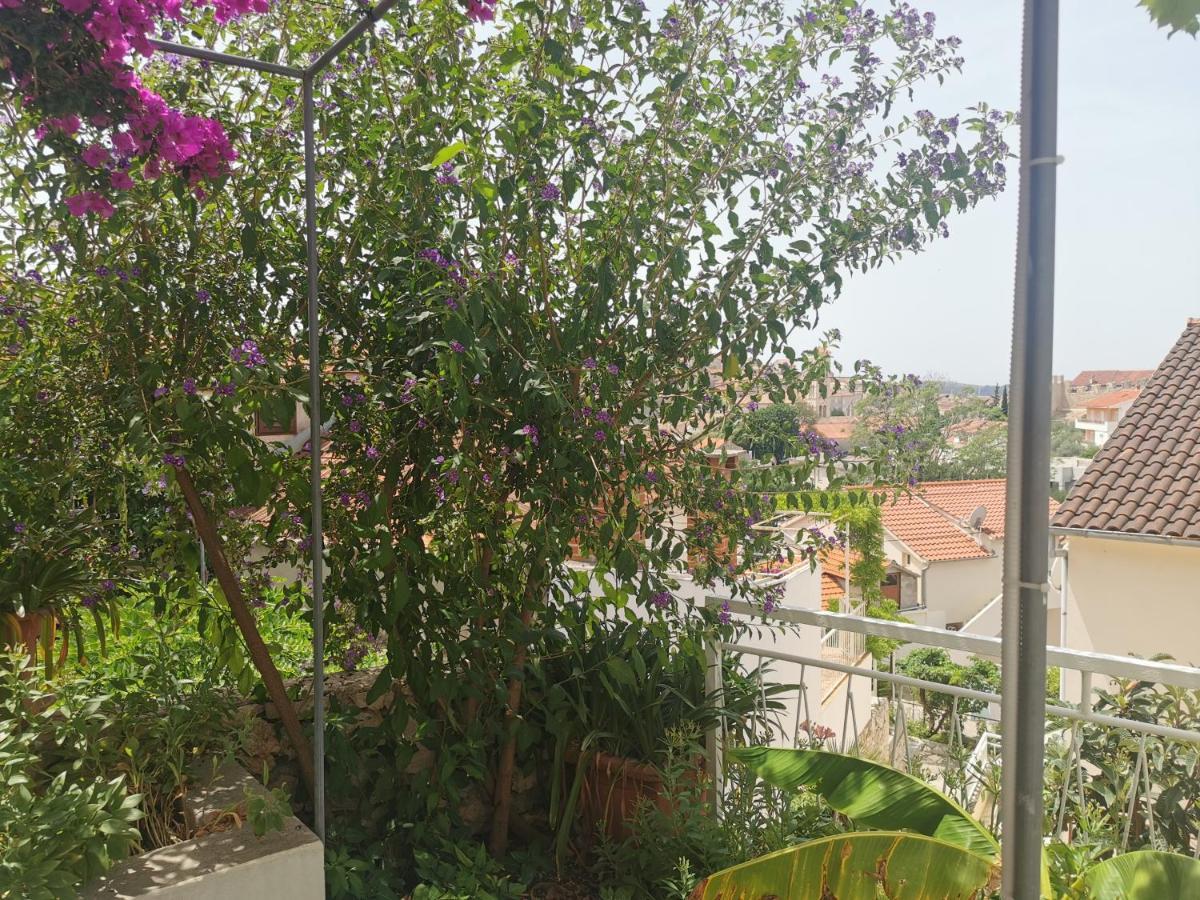 Apartman Tudor Kuzma Hvar Luaran gambar